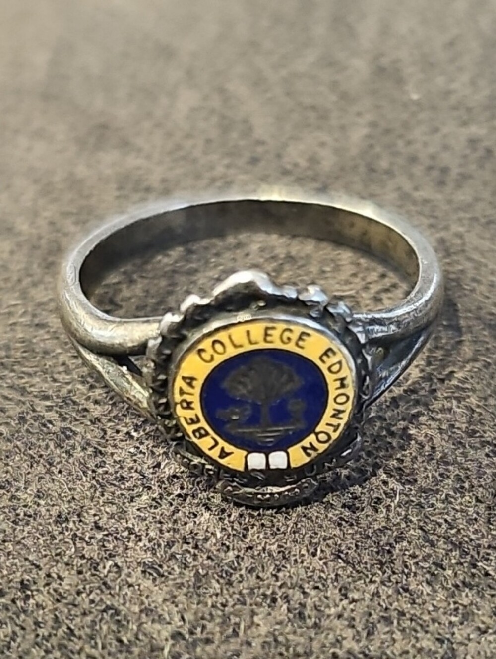 Vintage 1940 College Sterling Silver Ring Edonton Alberta